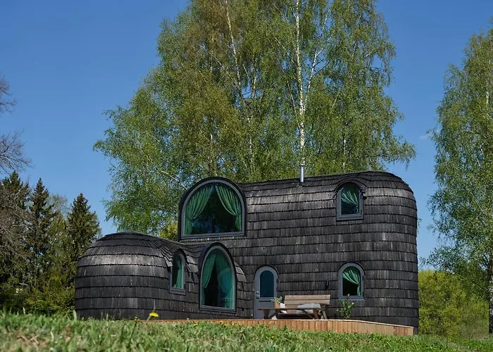 Semesterbostad Sadama Iglupark *